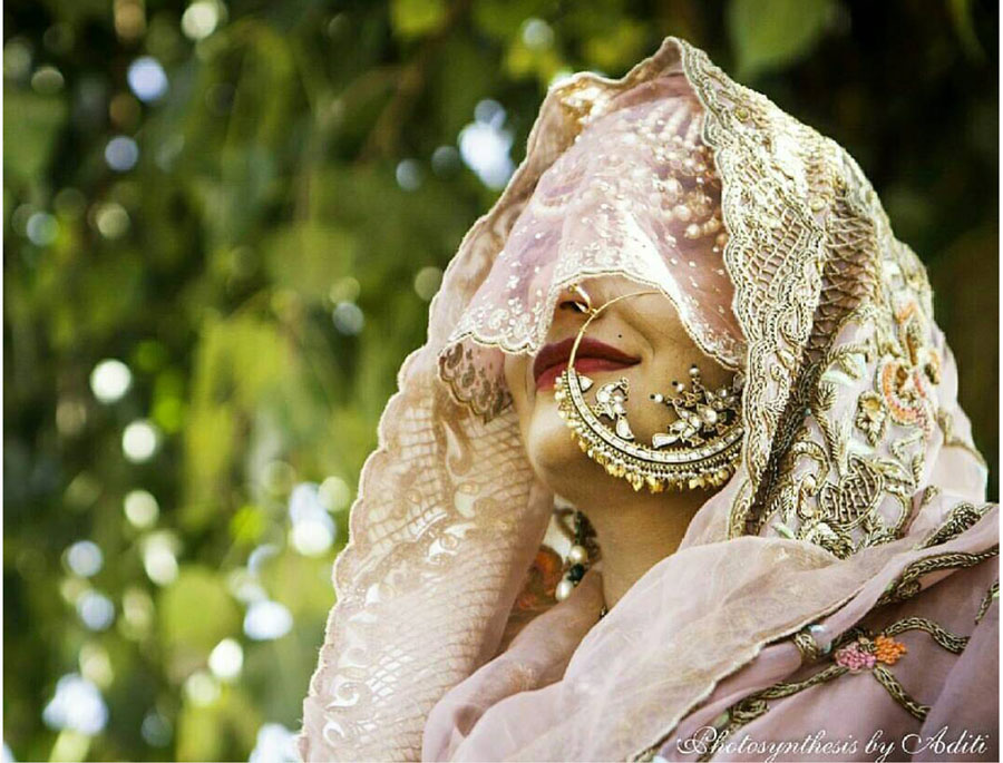 Love this ghunghat with work at the edges upping the sneak peak stakes for the Indian bride | Unconventional Indian Bride | Curated By Witty Vows