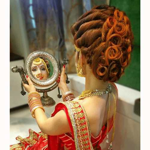 curly hairstyles for indian wedding