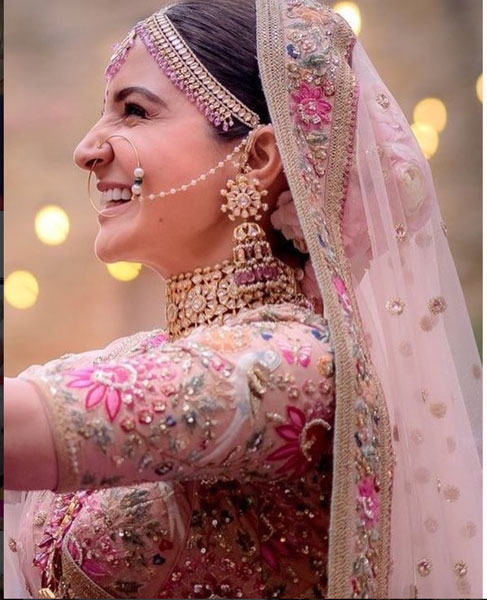 anushka-sharma-wedding–