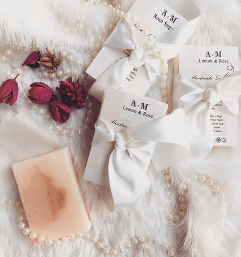 A&M – LUXURY SOAPS