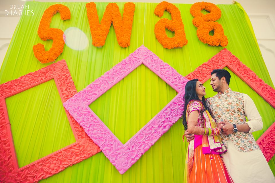 dream diaries | Photo Booth ideas | Photo backdrop for indian weddings | Witty Vows